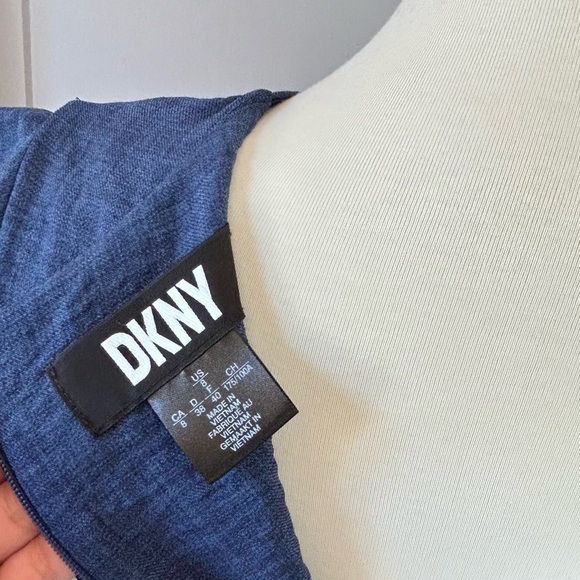 DKNY Womens 8 Midi Dress Blue Pleated V-Neckline Flutter Sleeves Office Party - Picture 7 of 9